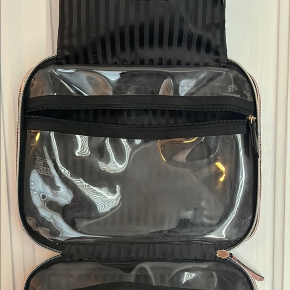 Victoria's Secret Pink and Gold Cosmetic Bag with Glitter - Picture 8 of 13